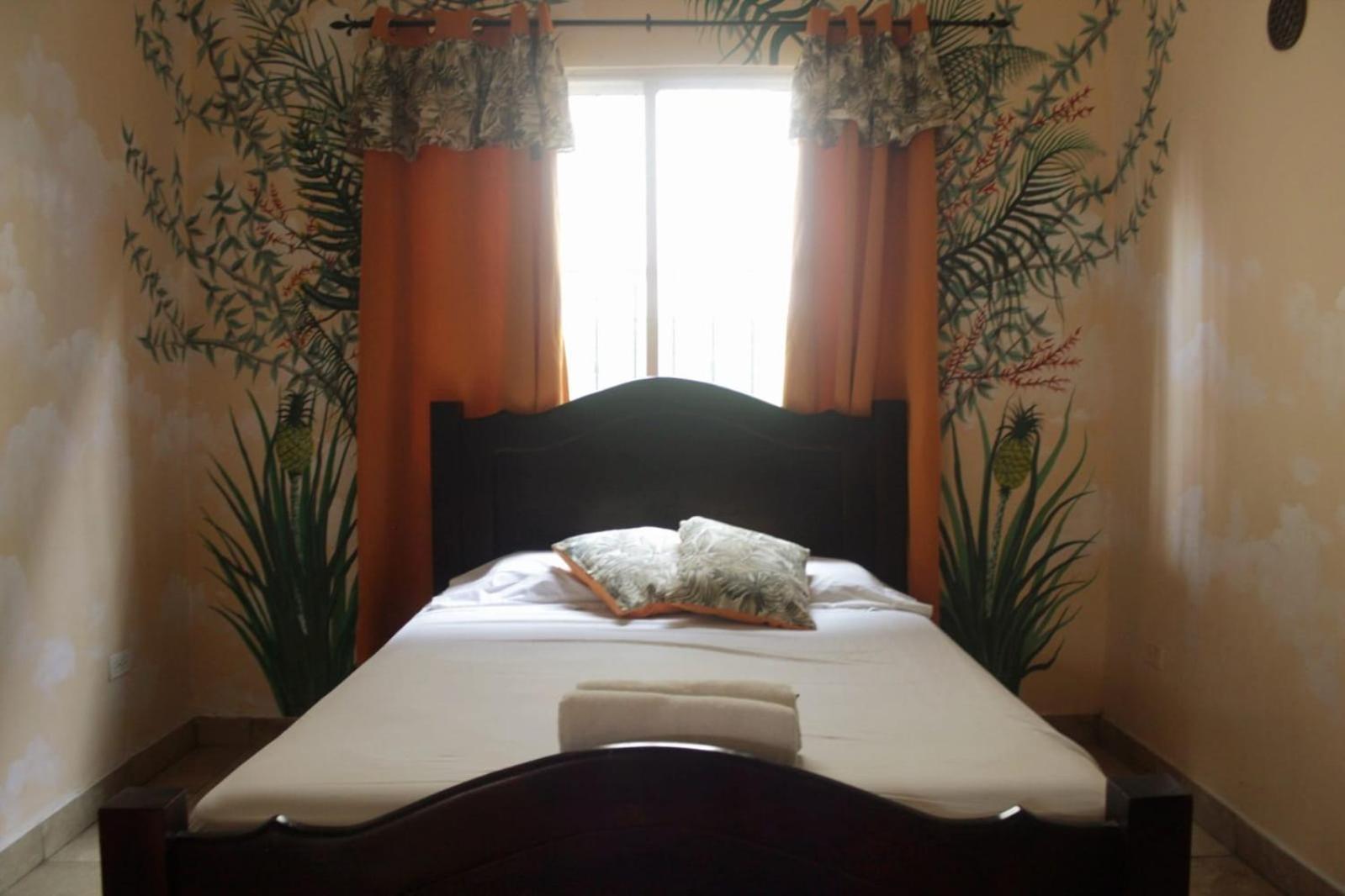 Cataleya Guest house *